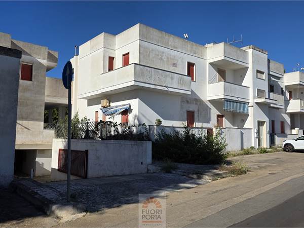 APPARTAMENTO IN REDIDENCE ZONA MARE